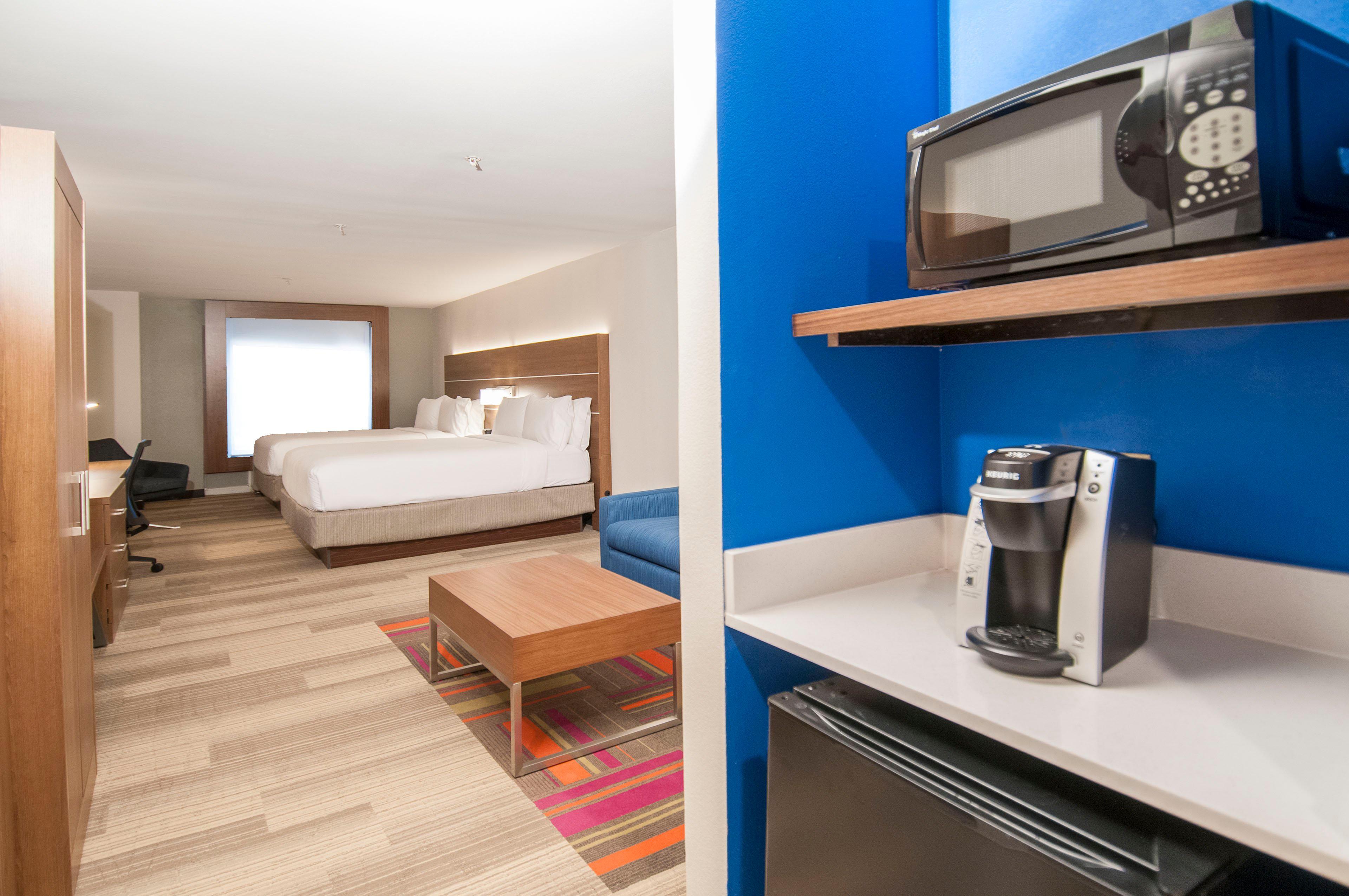 Holiday Inn Express Hotel & Suites Plano West - Frisco By Ihg Exterior photo